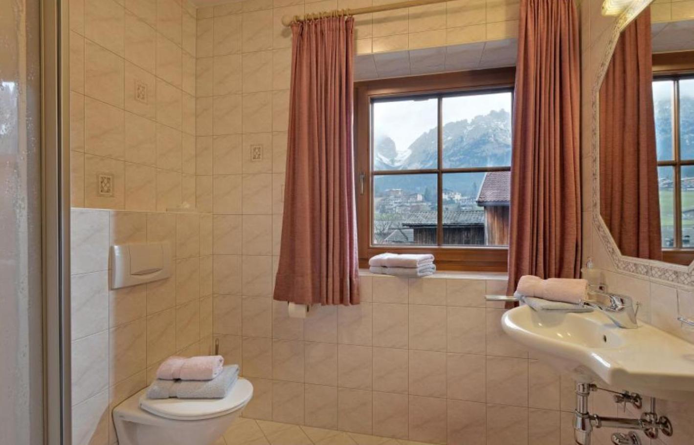 Gaestehaus Brantlhof Zimmer Und Ferienwohnungen In Going Am Wilden Kaiser Room photo